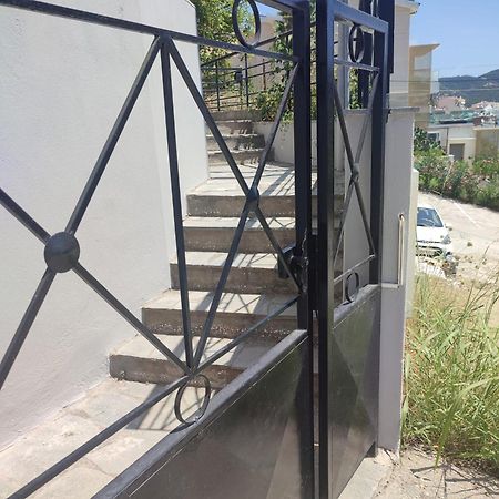 Ellis-Suites Nea Peramos Kavala Esterno foto