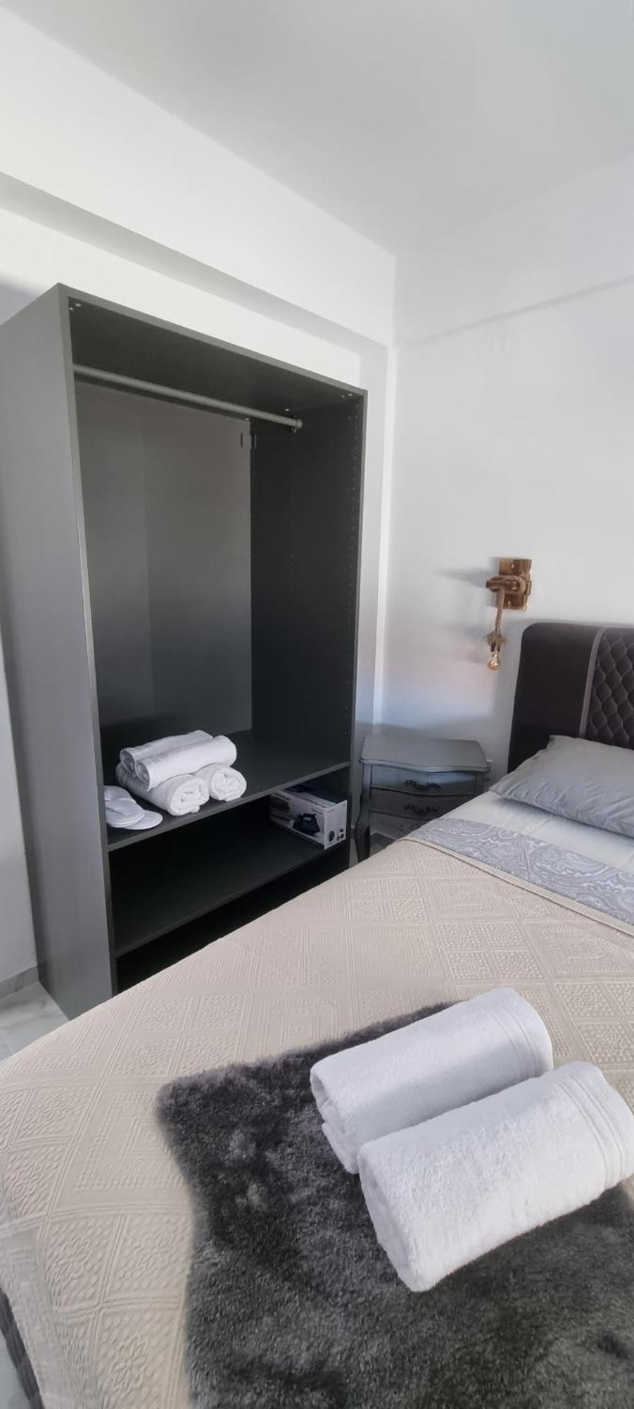 Ellis-Suites Nea Peramos Kavala Esterno foto