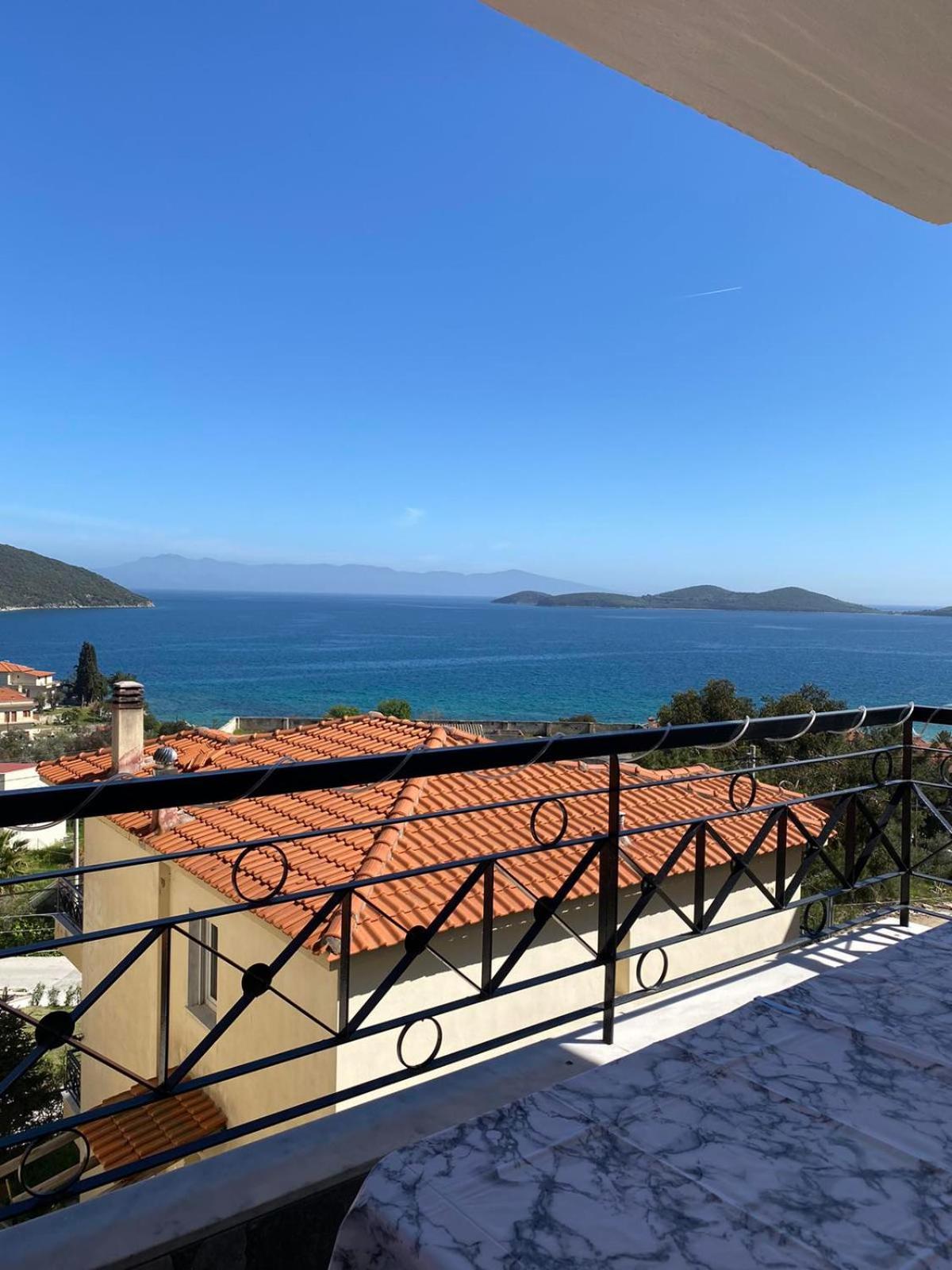 Ellis-Suites Nea Peramos Kavala Esterno foto
