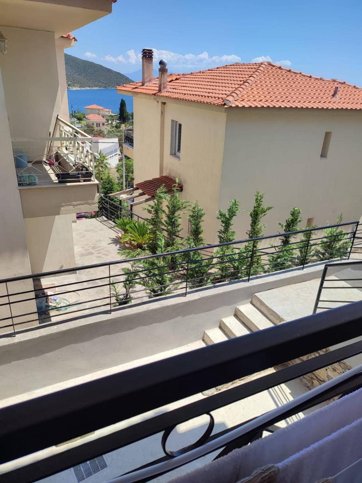 Ellis-Suites Nea Peramos Kavala Esterno foto